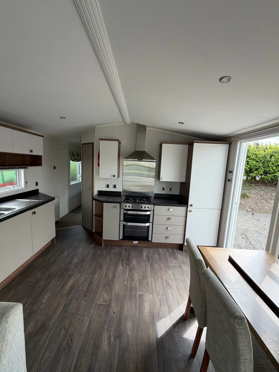 Willerby Skyline 🤩🤩 40/12.6 3 Bedroom - Image 3