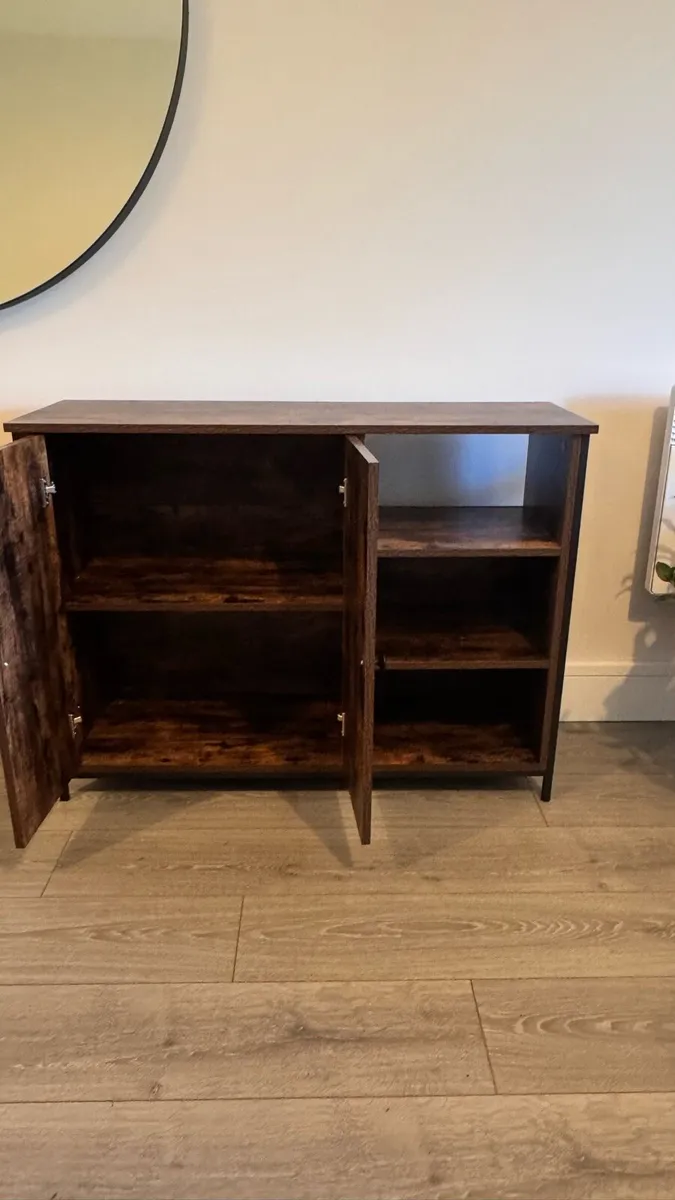Sideboard - Image 3