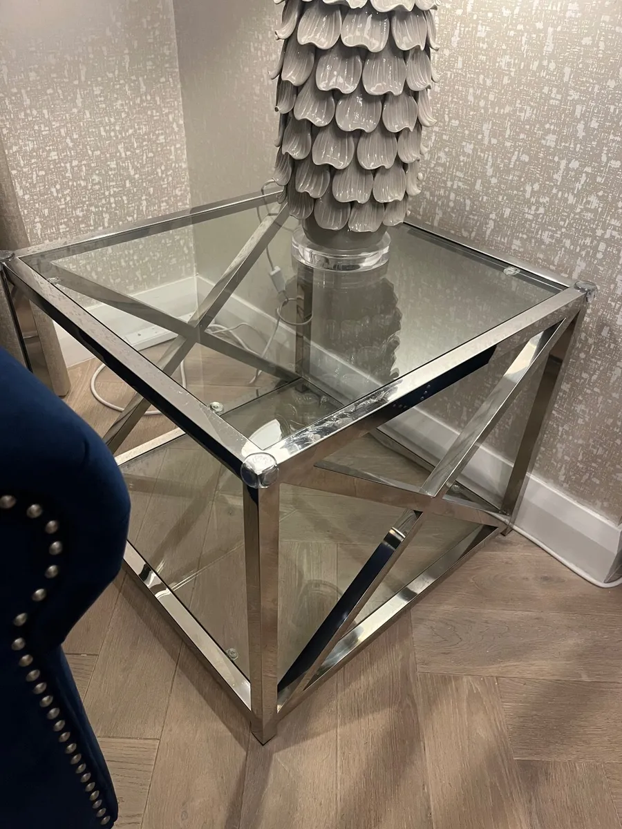 Glass coffee tables - Image 1