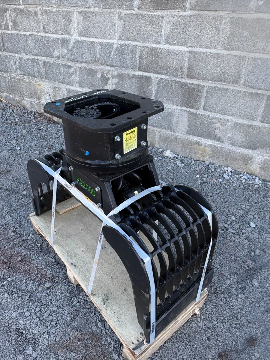 Rotating grabs 2t - 13t instock - Image 1