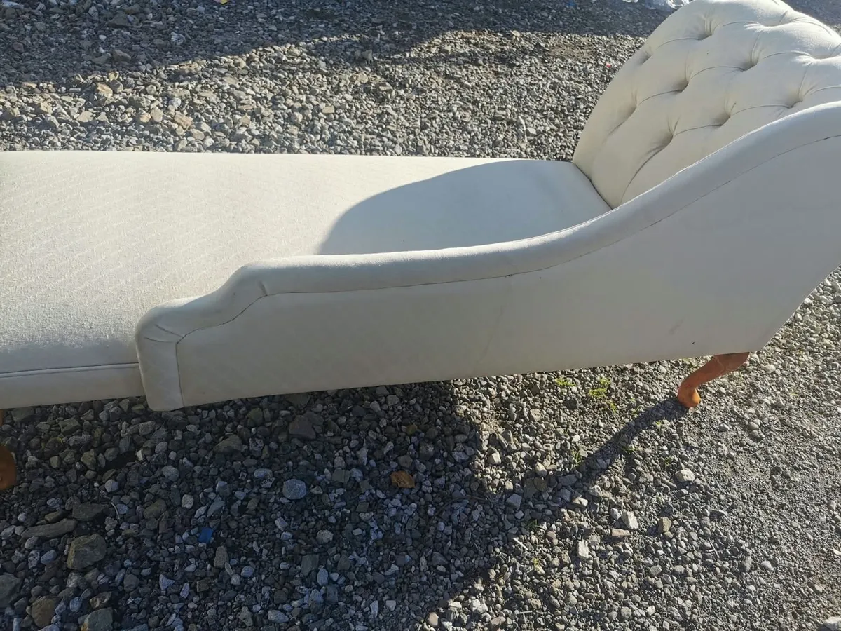 Chaise Longue - Image 4
