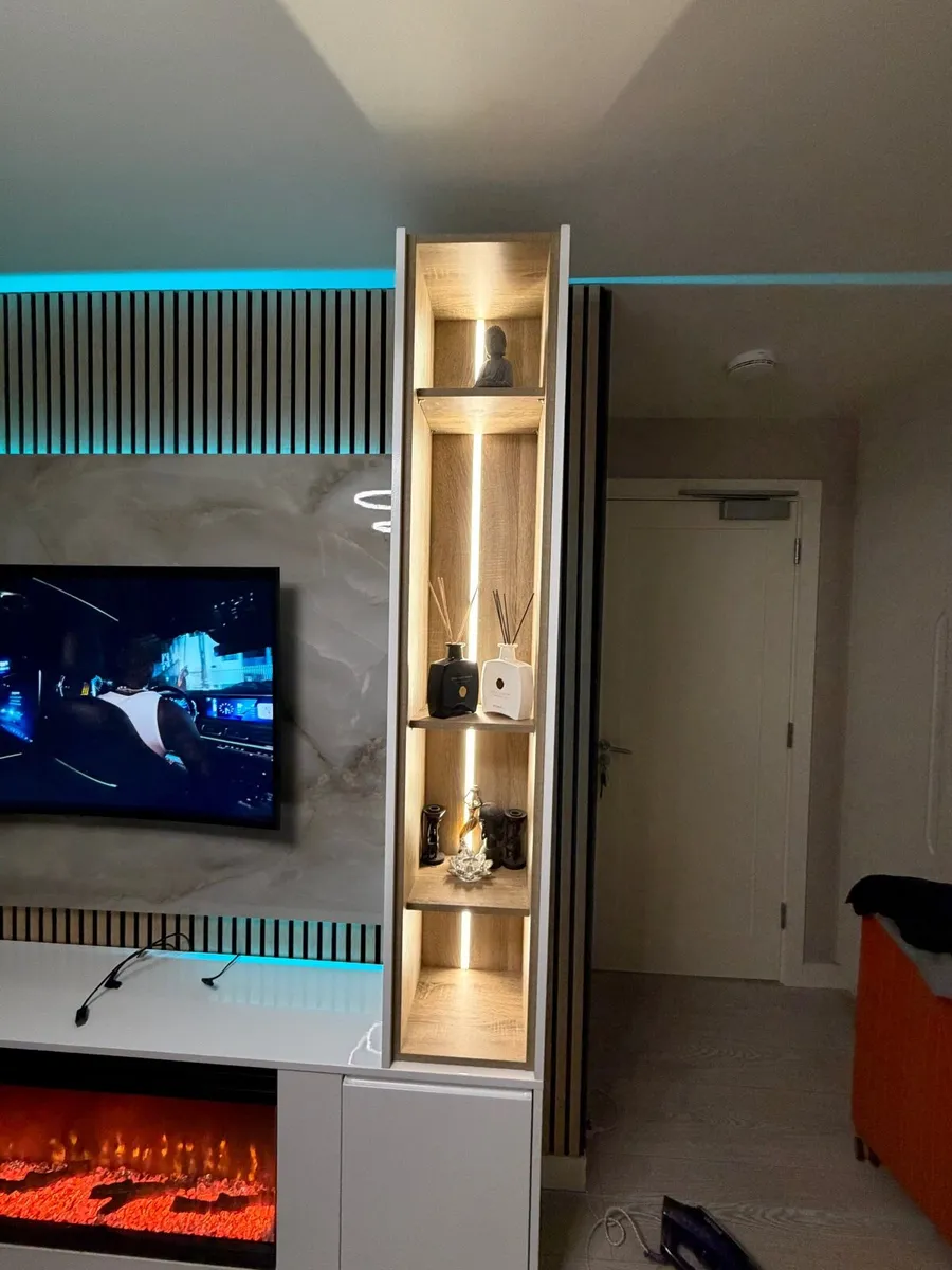 Media Wall for sale (in perfect condition) - Image 4