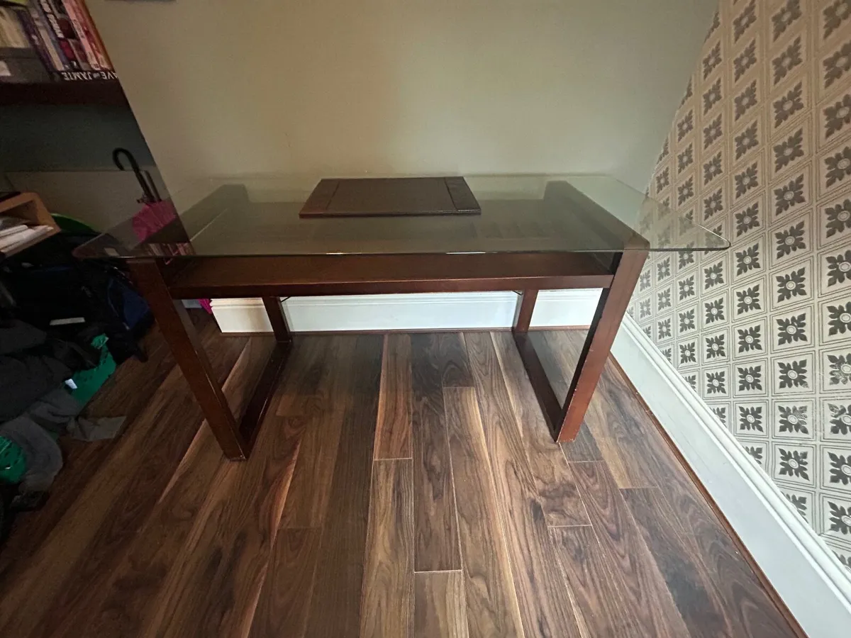 Desk - Image 1
