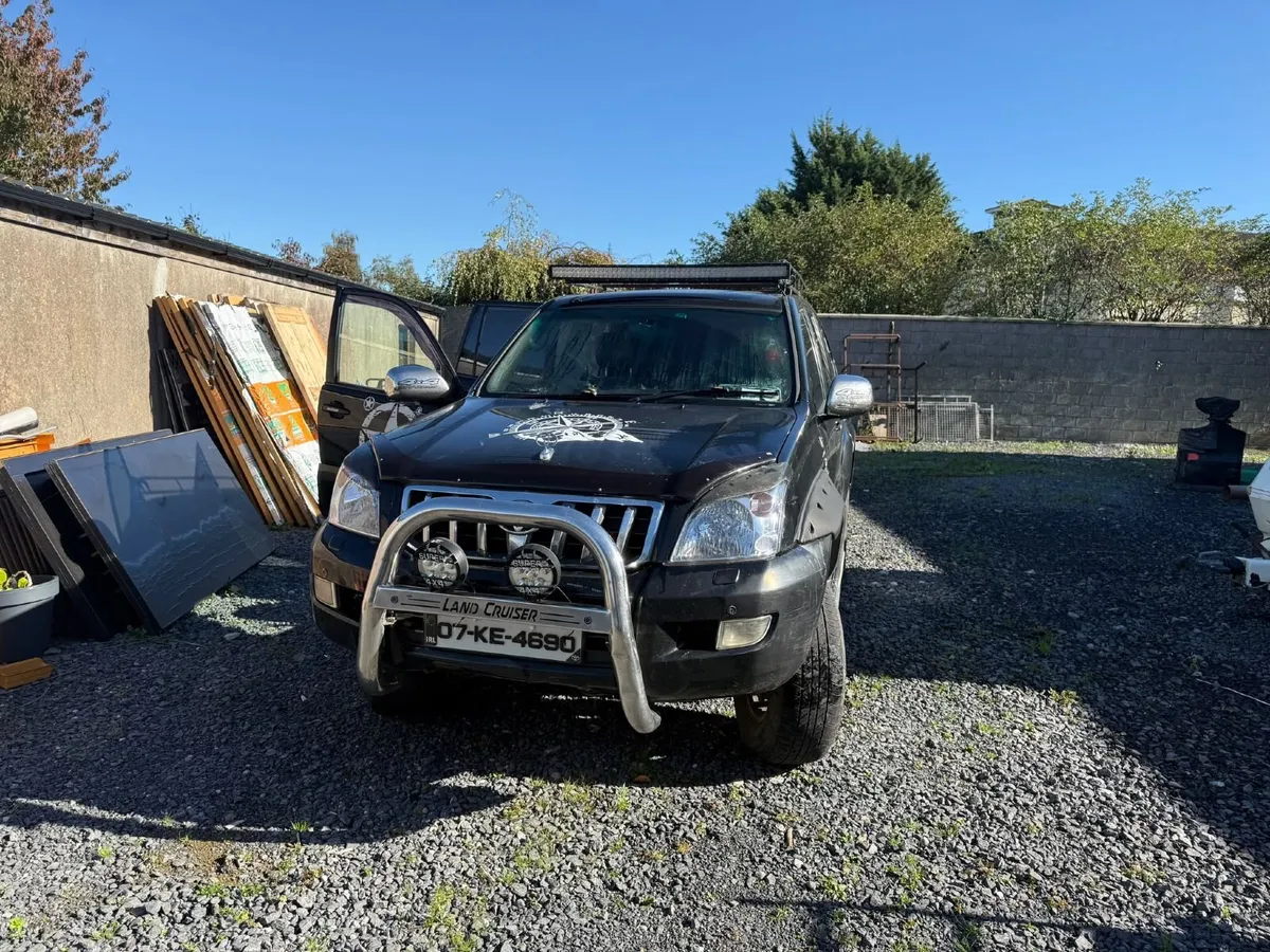 Toyota Land Cruiser 2007 - Image 2
