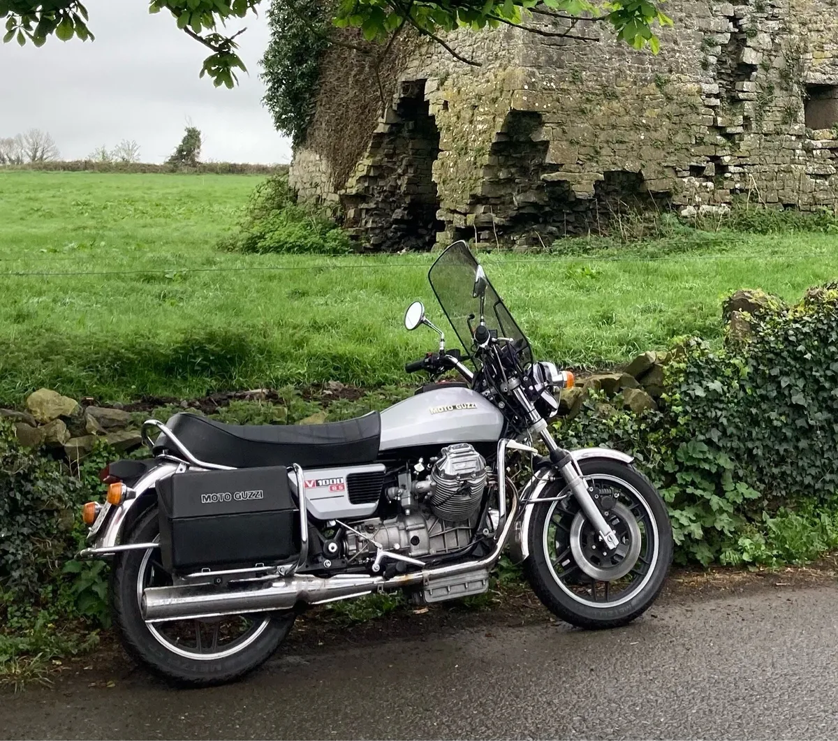 MOTO-GUZZI V1000 G5 - Image 1