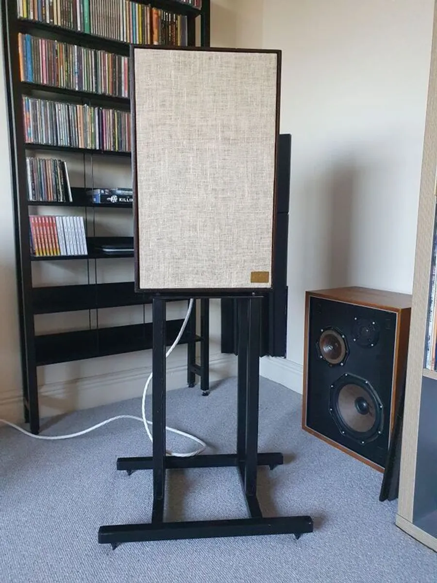 Acoustic Research 6 Speakers - Image 1