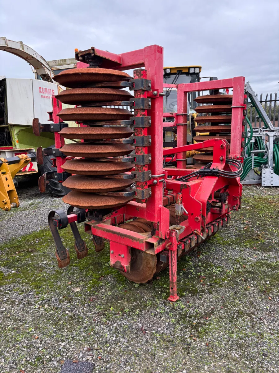 Furrow press - Image 1