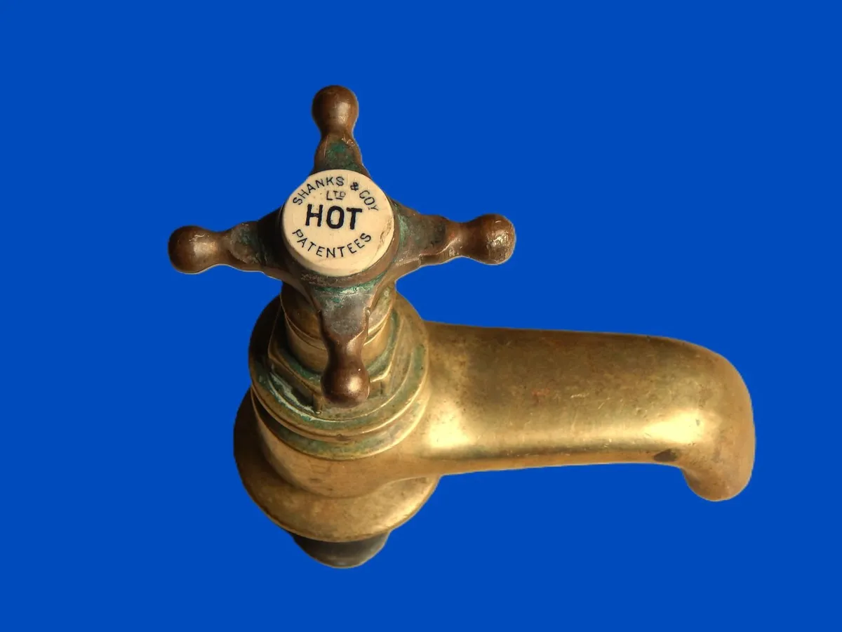 1 Vintage Shanks & Co Brass Bath Tap - Image 3