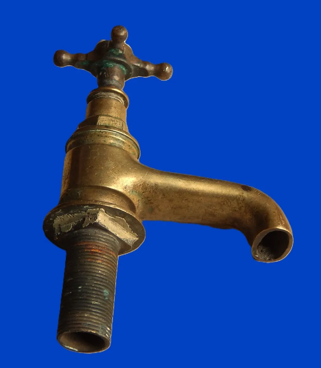 1 Vintage Shanks & Co Brass Bath Tap - Image 2