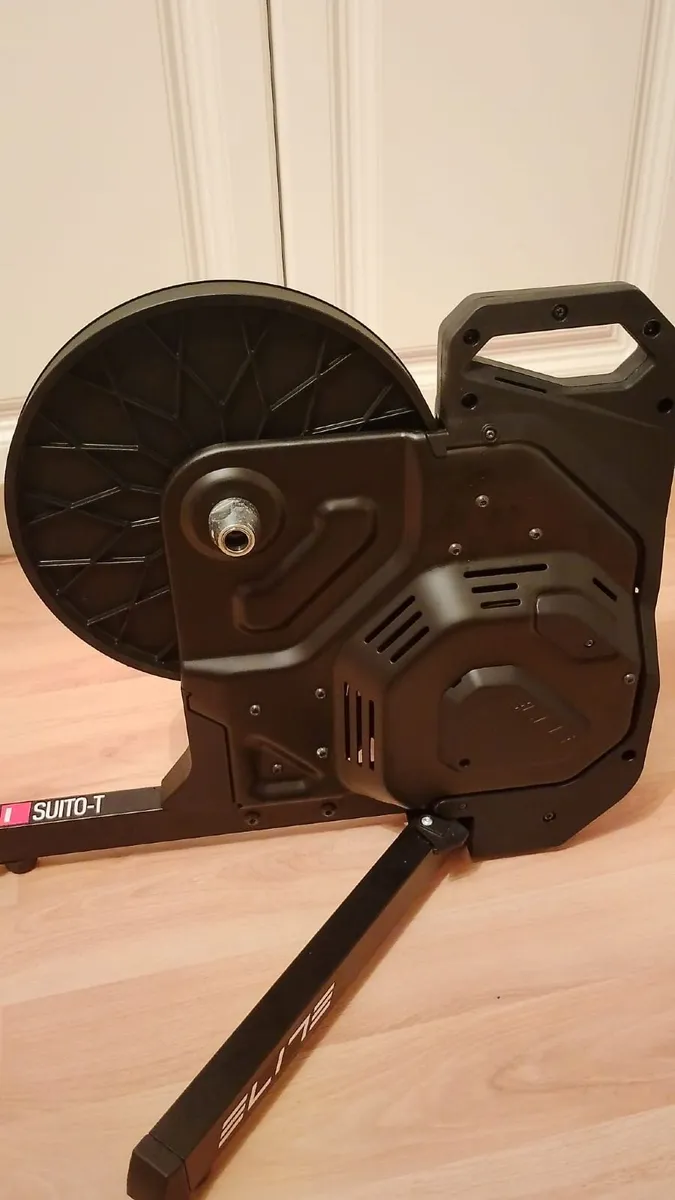 Suito Elite T Indoor Trainer - Image 2