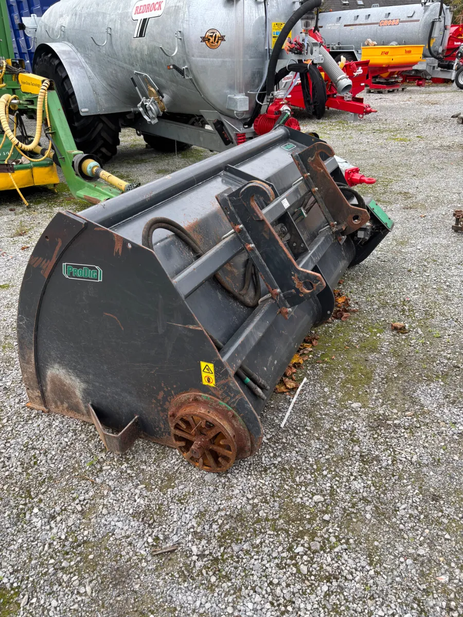 Beet bucket - Image 1