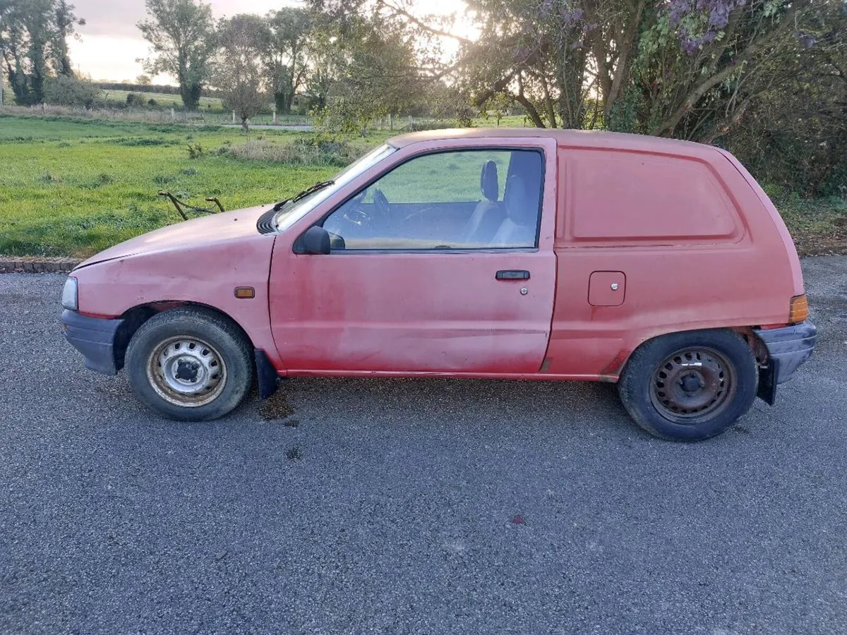Daihatsu charade - Image 4