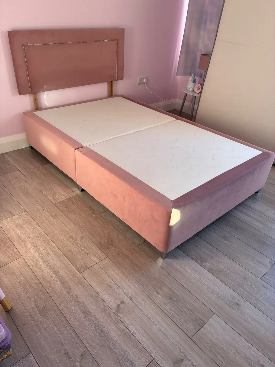 Small double bed - Image 4