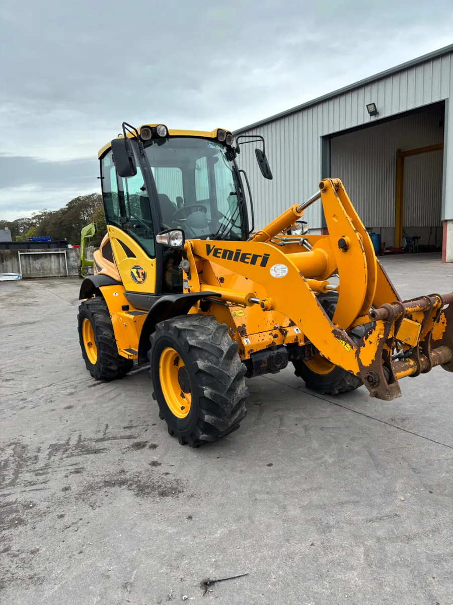 Loader - Image 2