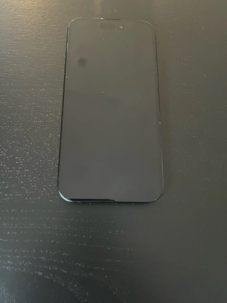 iPhone 15 - Image 3