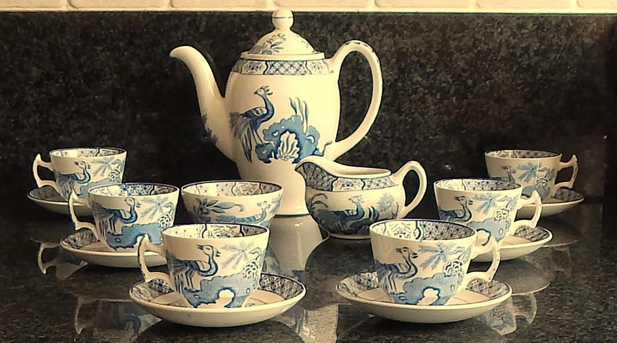 15 Piece Wood & Sons England Yuan Coffee Set - Image 2