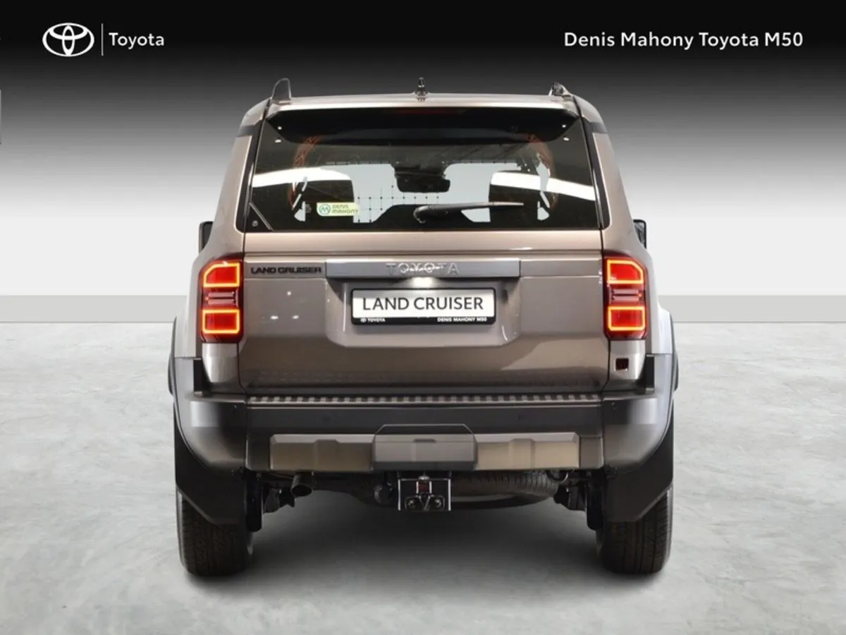 Toyota Land Cruiser Commercial - Image 4