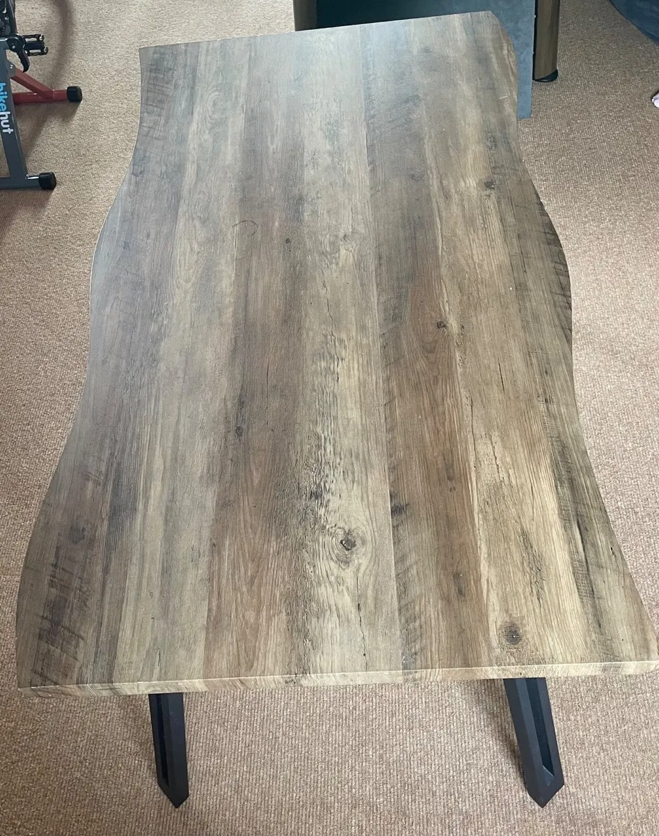 Dining Table and chairs - Image 3