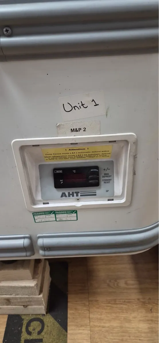 Chest Freezer - Image 2