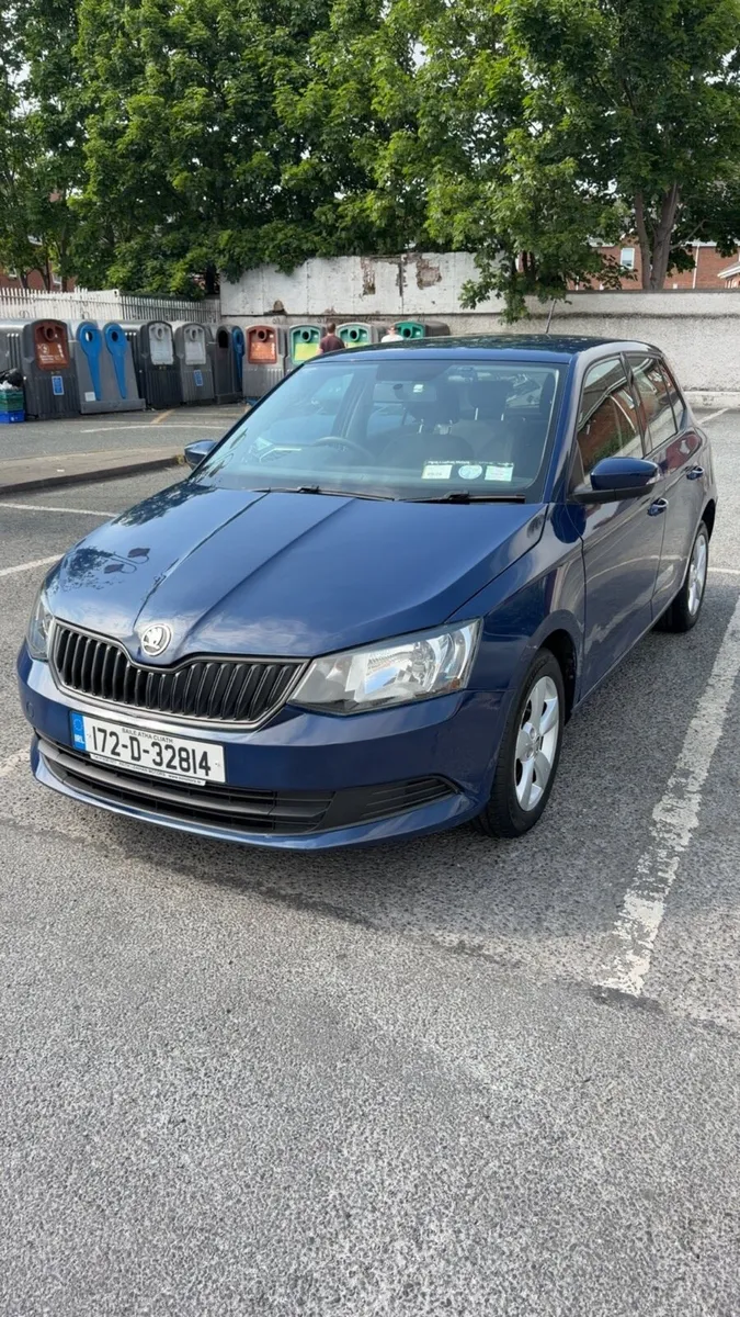 Skoda Fabia 1.0 - Image 1