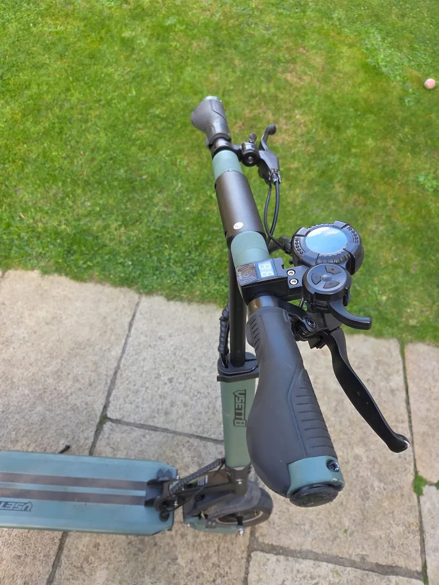 Electric scooter for sale - Image 2
