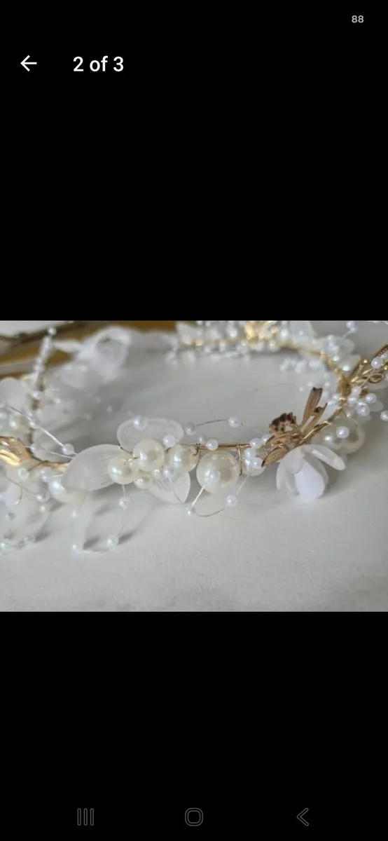 Pearl floral headpiece - Image 2