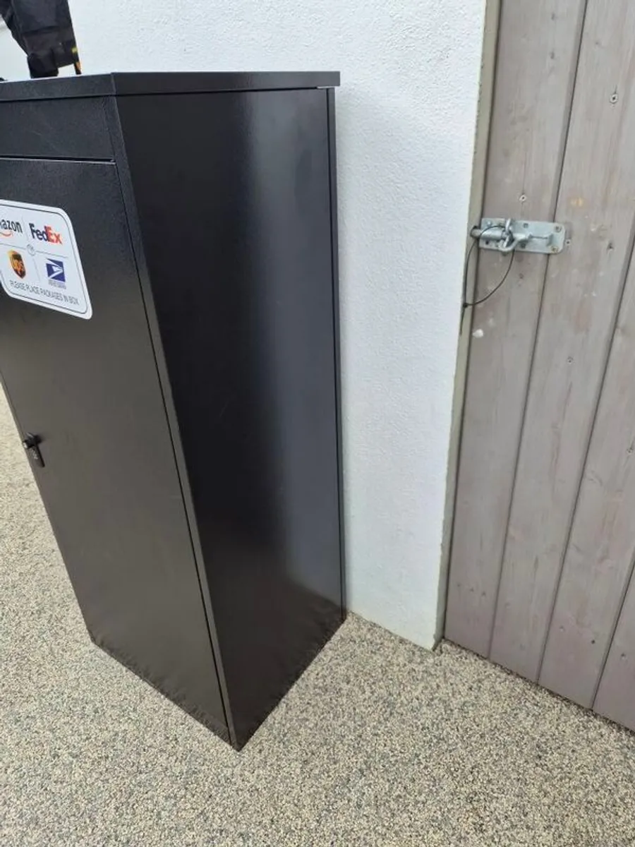 post box - Image 3