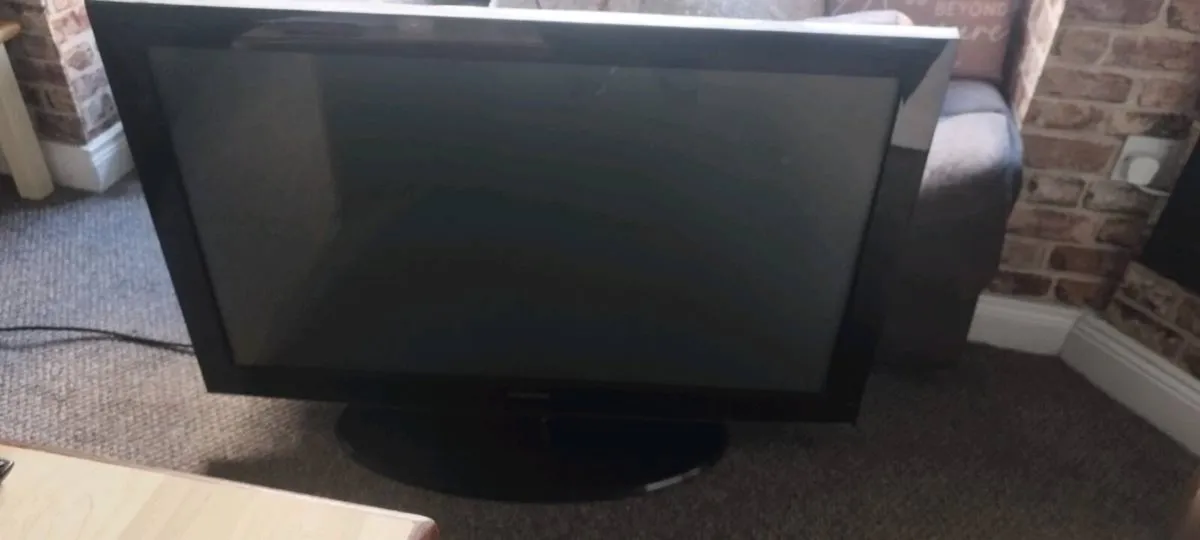 Tv - Image 1