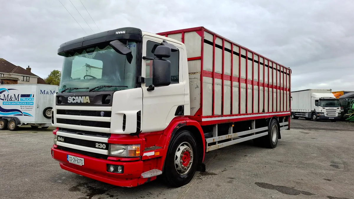 2003 Scania 94D 230 , Livestock Truck ,18 Ton - Image 3