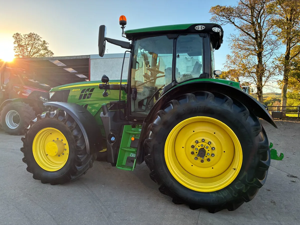 John Deere 6145R - Image 2
