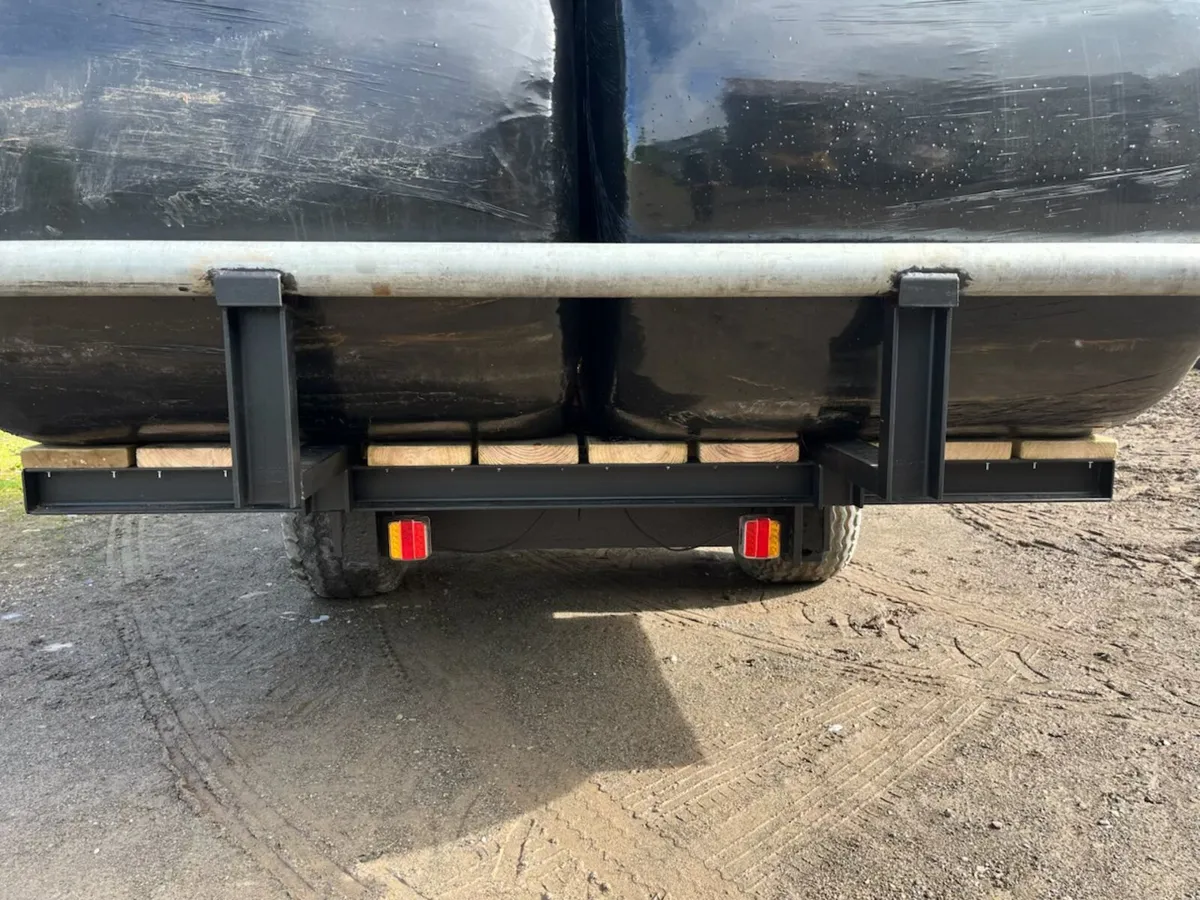 Bale trailer / lowloader - Image 2