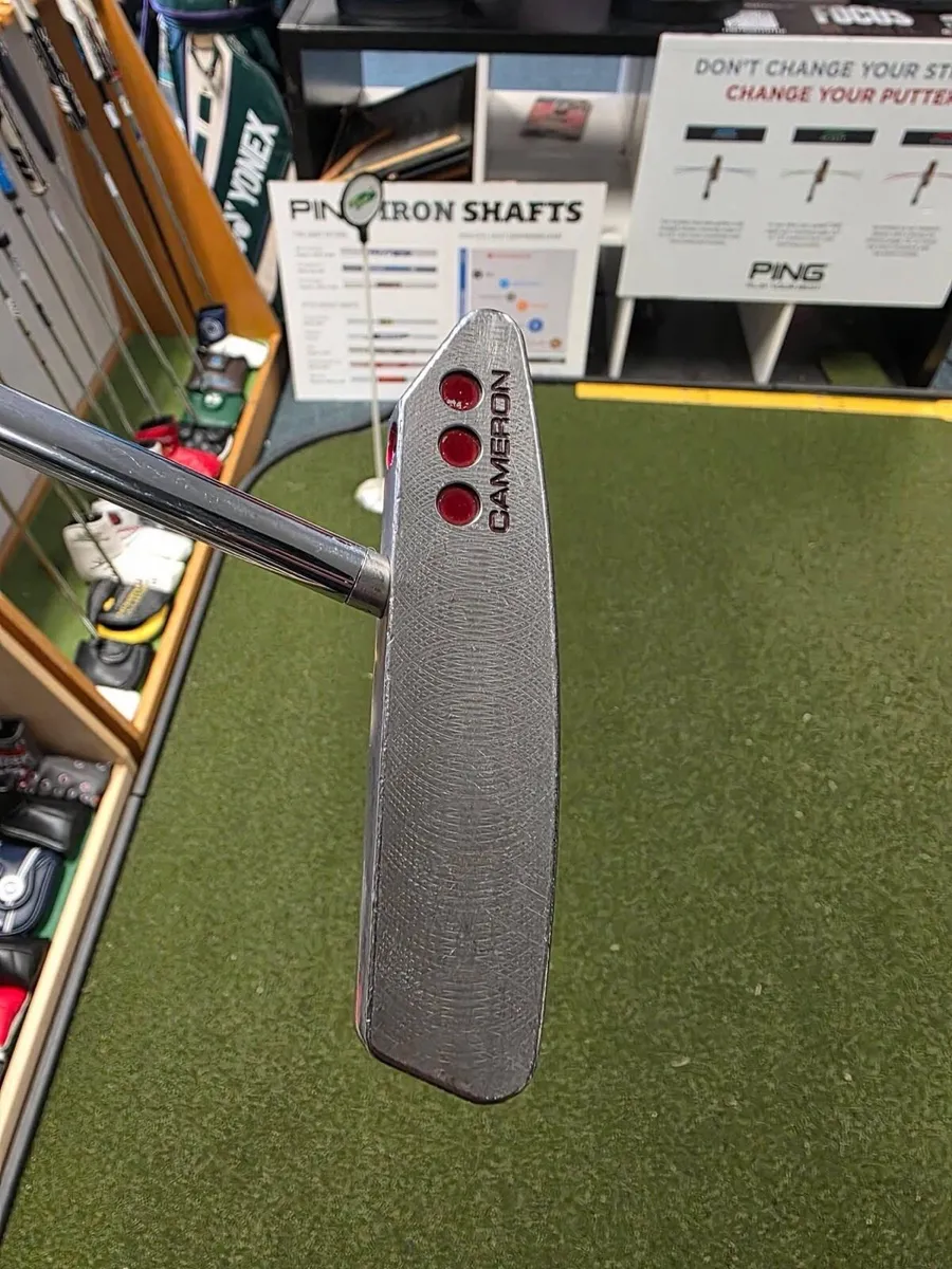 Scotty Cameron Studio Select Newport 2.5 Putter - Image 4