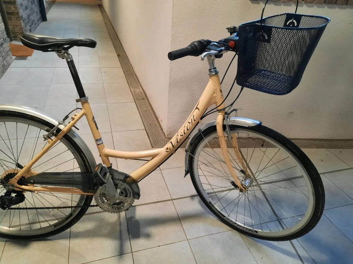 Ladies city bike - Image 3