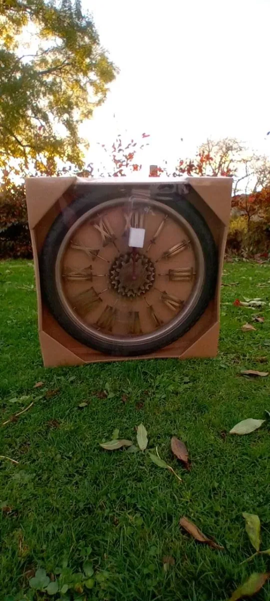 Tyre Clocks - Image 2