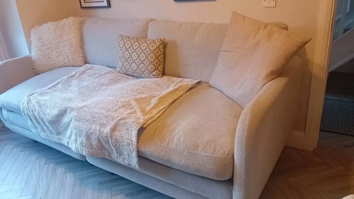Large 4-Seater Modular Corner Sofa – EZ Living Int - Image 1