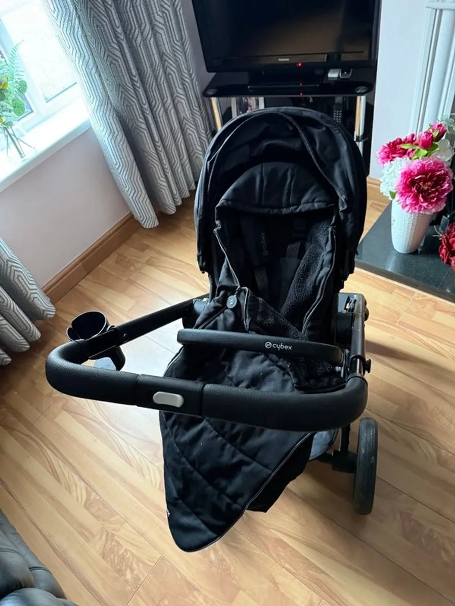 Baby pram & buggy - Image 2