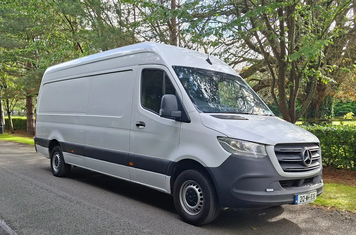 2021 Mercedes Sprinter DOE 8/27 - Image 4