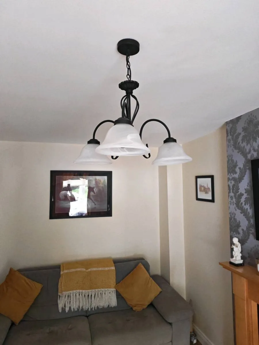 Light fixture - Image 2