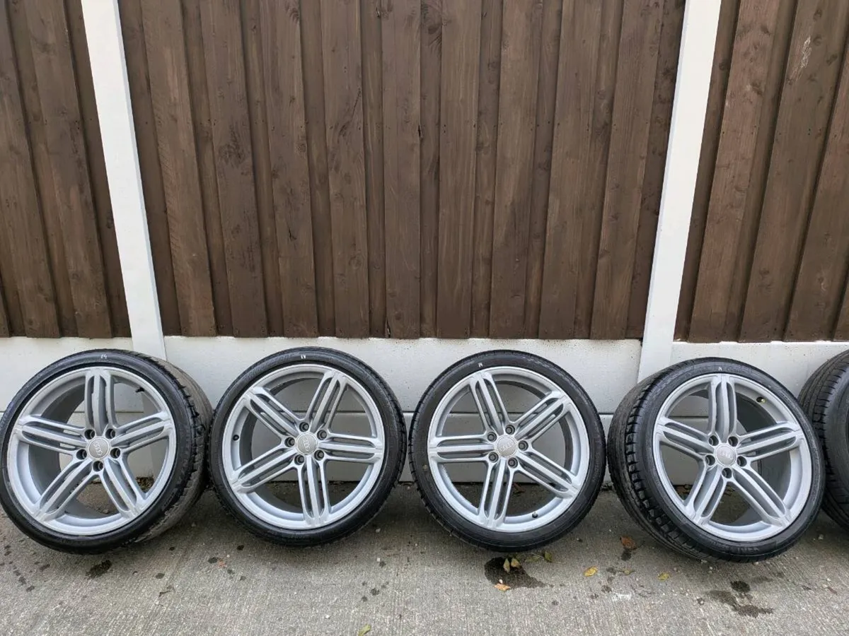 GENUINE AUDI A5 S LINE 19” ALLOY WHEELS - Image 1