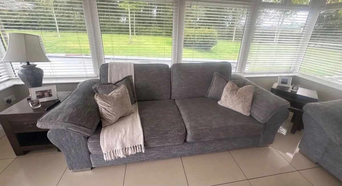 Finline Sofa - 3+2 Seater - Image 2