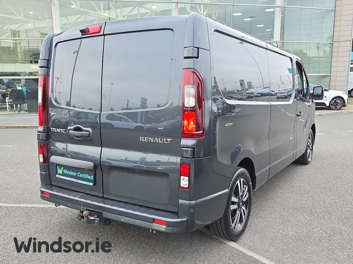 Renault Trafic LL30 BLUE DCI 170 9SP A - Image 3