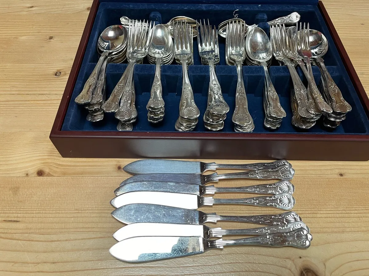 Newbridge Cutlery 86 piece in presentation box - Image 2