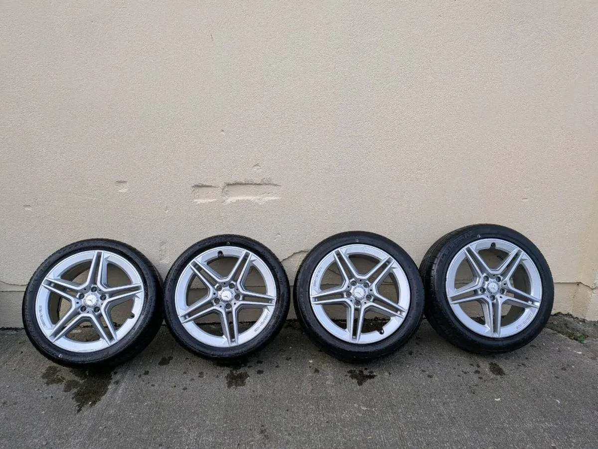 GENUINE MERCEDES-BENZ AMG 19” ALLOY WHEELS & 4 BRA - Image 1
