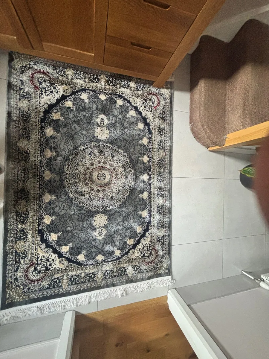 Rugs - Image 1