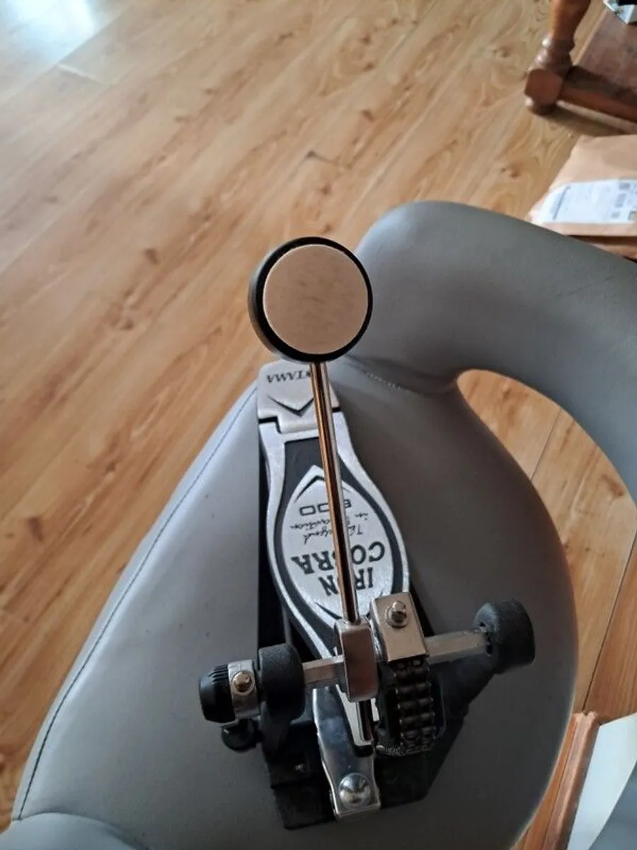 Tama bass drum pedal - Image 3
