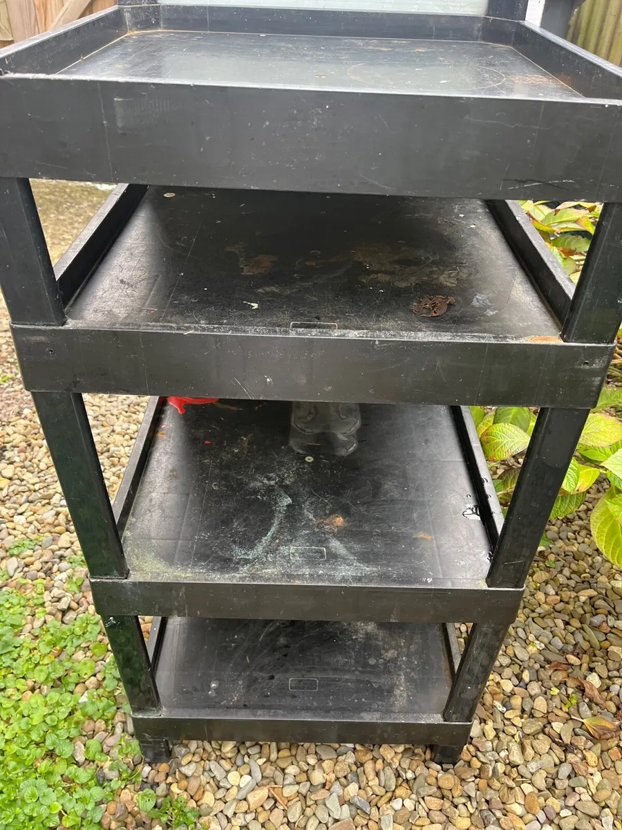 For sale stand - Image 1