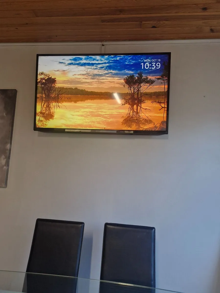 Sony 43 in Tv - Image 2