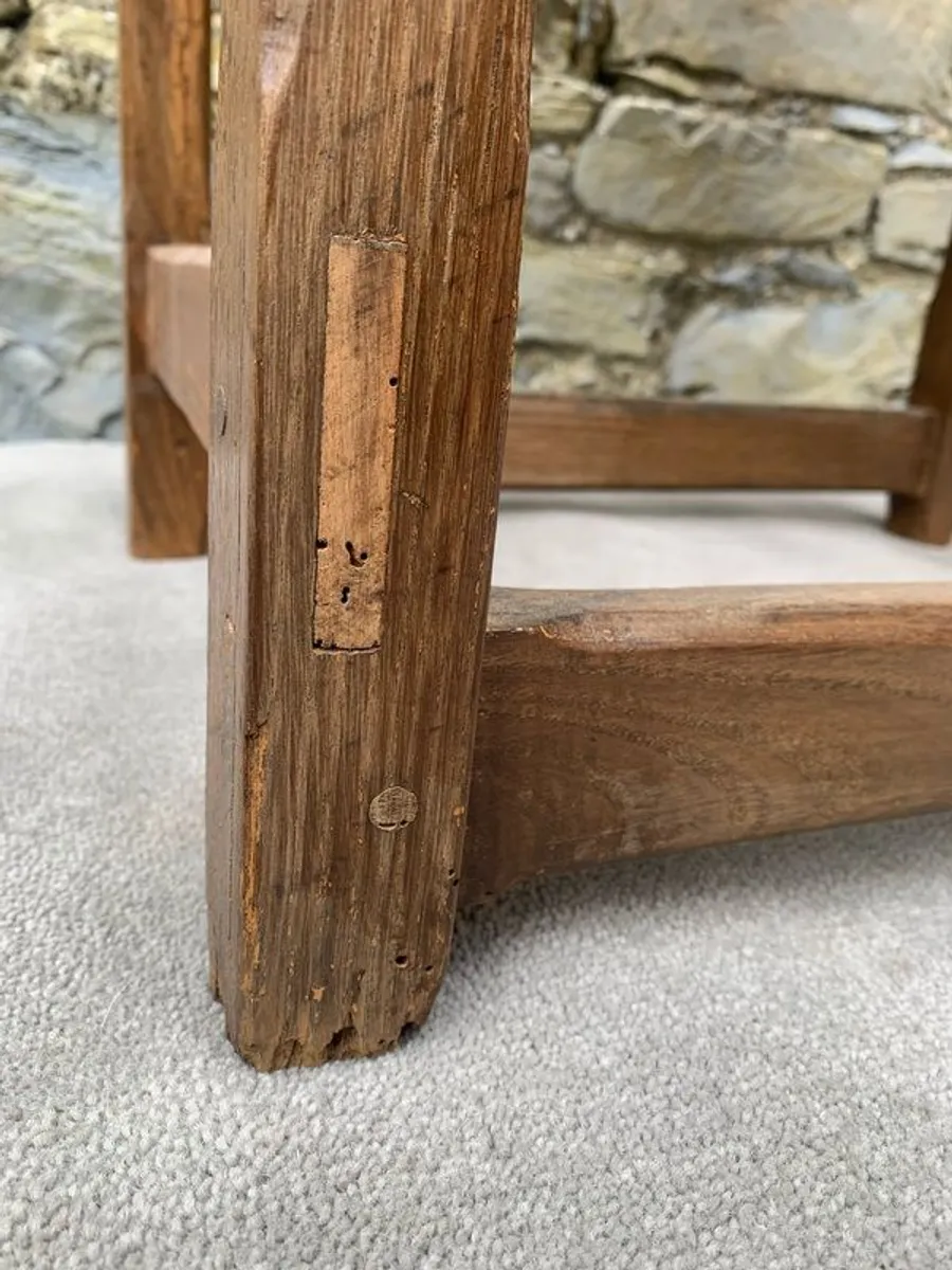 Solid oak French Provincial Farmhouse Side Table. - Image 4