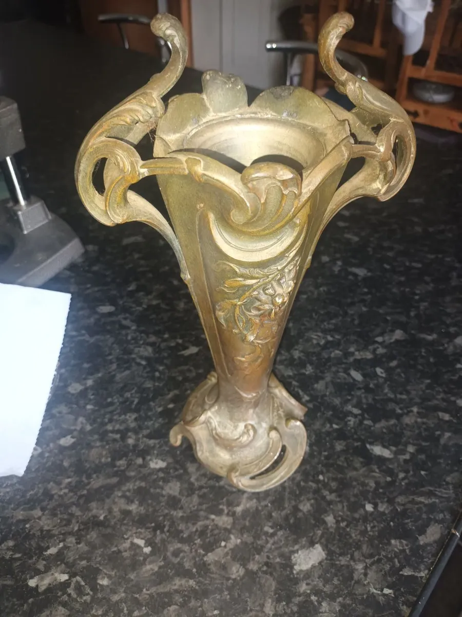 Antique vase - Image 3