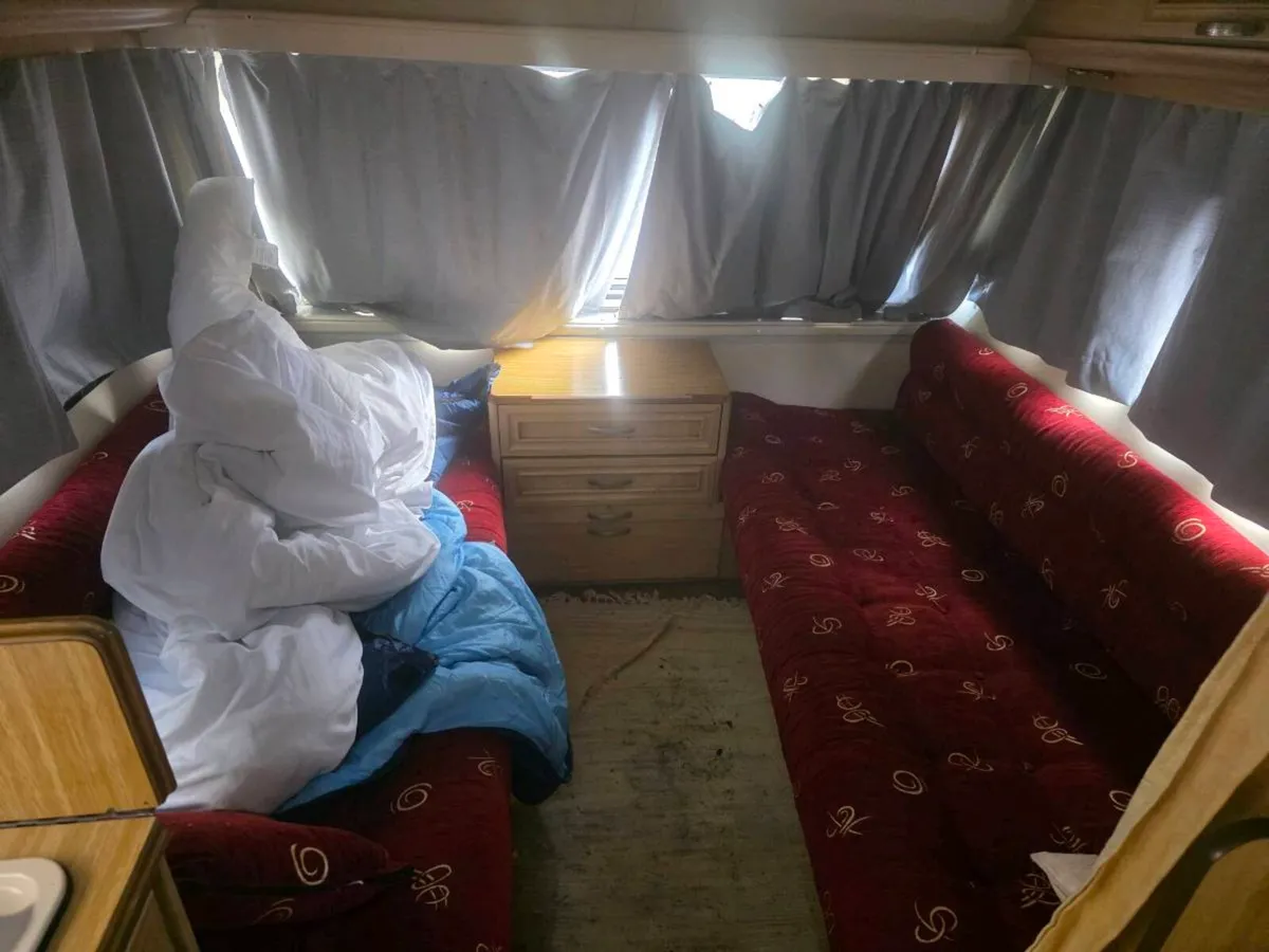 Carvan for sale - Image 3
